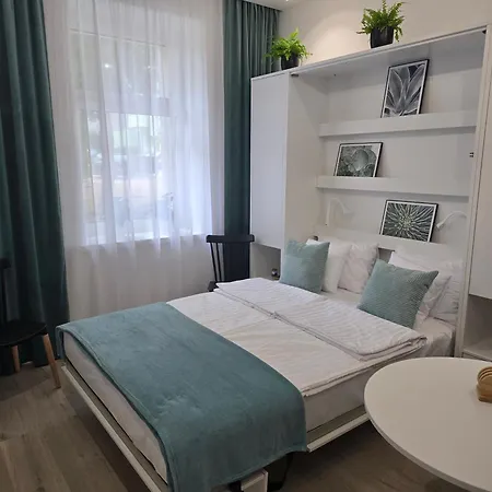 Quarto em Acomodações Particulares Zielono Mi Estetino